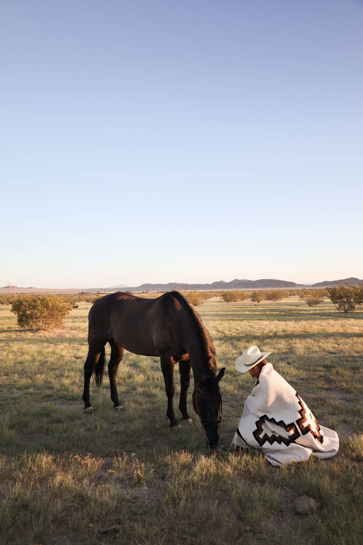 Tres Cruces (Crema)  // Handwoven Blanket
