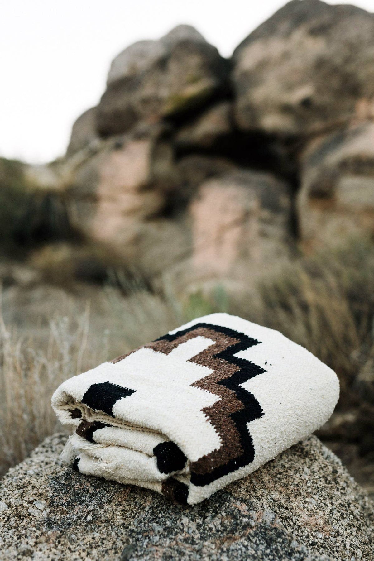 Tres Cruces (Crema)  // Handwoven Blanket